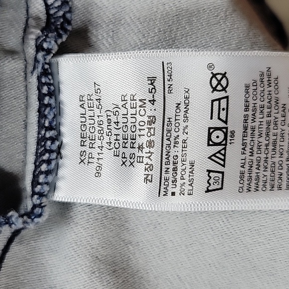 Gap Denim Kids Jean Jacket, size XS regular - Picture 4 of 5